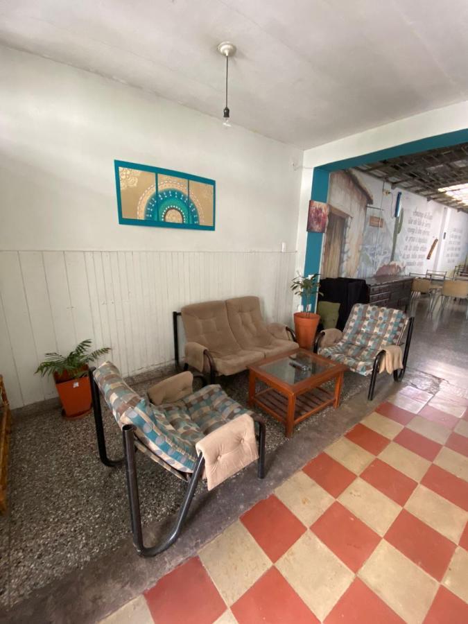 Hostal La Pachamama Salta Exterior foto